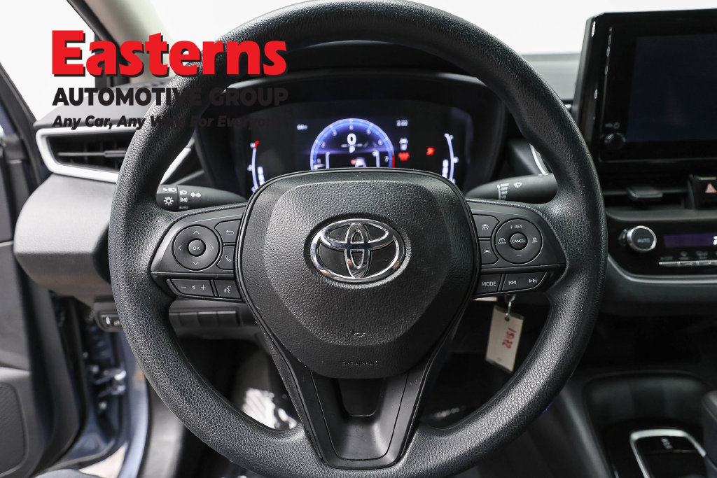 Used 2026 Toyota Corolla LE FWD image 11