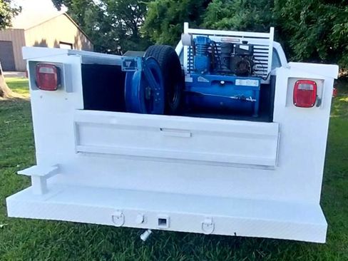 Used 2015 Ford F350 XL w/ Power Equipment Group image 9