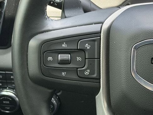Used 2024 GMC Sierra 1500 Denali w/ Technology Package AWD/4WD image 14