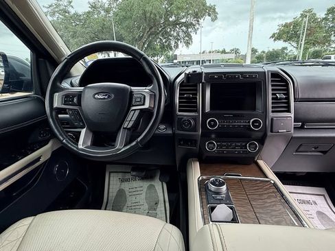 Used 2021 Ford Expedition Max Platinum RWD image 38