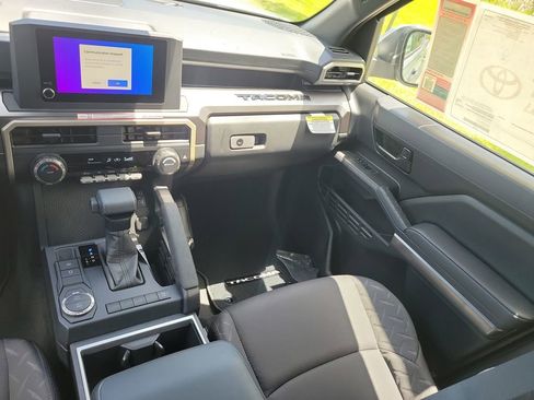 New 2026 Toyota Tacoma SR5 RWD image 28