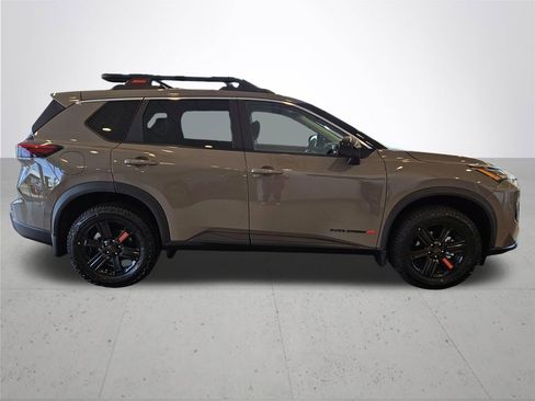 New 2026 Nissan Rogue SV image 6