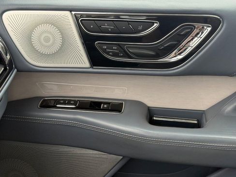Used 2020 Lincoln Navigator Black Label image 19