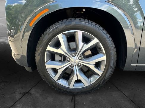 Used 2021 Hyundai Palisade Limited AWD/4WD image 14