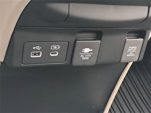 New 2026 Honda Odyssey Touring image 23