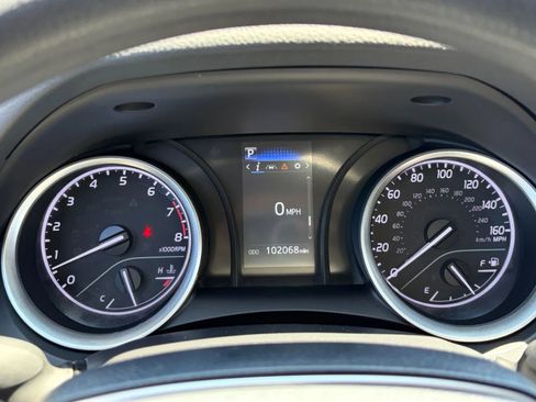 Used 2021 Toyota Camry LE FWD image 29
