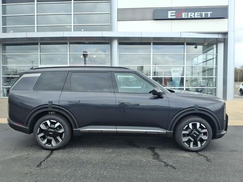 New 2027 Kia Telluride S image 2