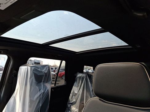 New 2026 GMC Yukon Elevation image 10