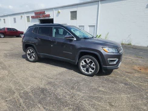 Used 2020 Jeep Compass Limited w/ Safety & Security Group AWD/4WD image 8