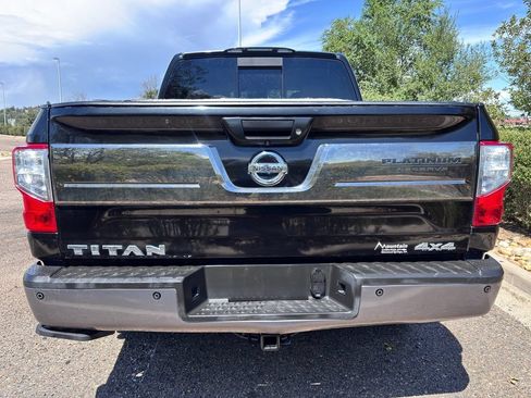 Used 2017 Nissan Titan Platinum Reserve AWD/4WD image 8