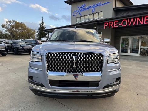 Used 2024 Lincoln Navigator Black Label AWD/4WD image 4