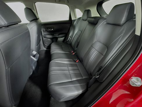 Certified 2024 Honda HR-V EX-L image 24