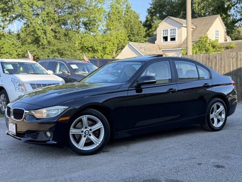 Used 2013 BMW 328i Sedan RWD image 2