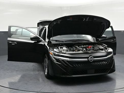New 2026 Nissan Sentra S w/ S Cold Weather Package FWD image 33