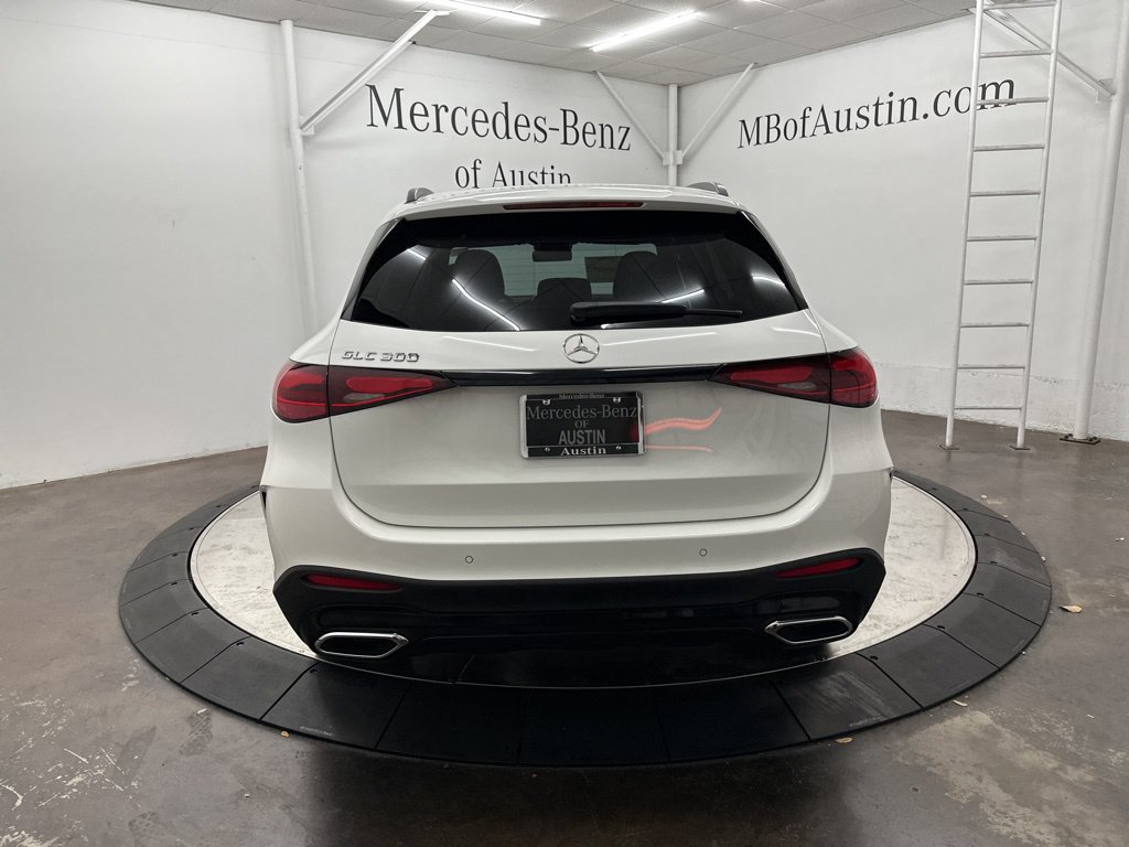 Certified 2026 Mercedes-Benz GLC 300 image 7