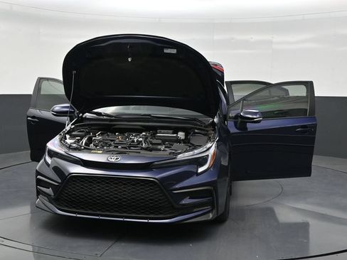 Used 2025 Toyota Corolla XSE FWD image 33