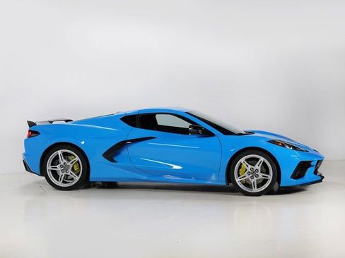 Used 2023 Chevrolet Corvette Stingray Preferred Cpe w/ Z51 Performance Package RWD image 8