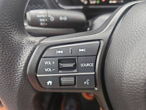 Used 2023 Honda CR-V EX image 29