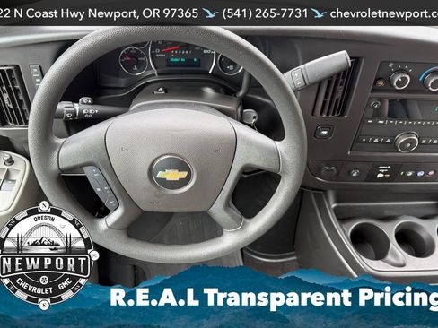 Used 2024 Chevrolet Express 3500 LT w/ LT Preferred Equipment Group RWD image 14