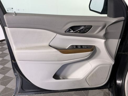 Used 2019 GMC Acadia SLE FWD image 11