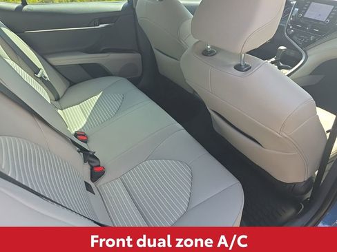 Used 2024 Toyota Camry SE image 17