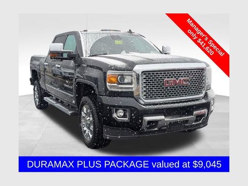 Used 2016 GMC Sierra 2500 Denali w/ Duramax Plus Package AWD/4WD image 1