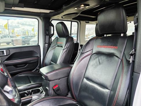 Used 2019 Jeep Wrangler Unlimited Rubicon image 18