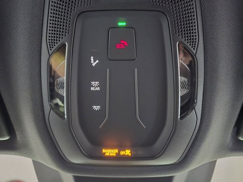 Certified 2025 Audi Q5 Premium image 23