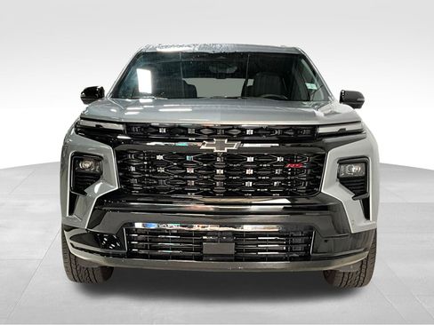 Used 2024 Chevrolet Traverse RS w/ LPO, Floor Liner Package image 2