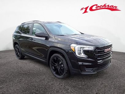 Used 2022 GMC Terrain SLE w/ Driver Convenience Package