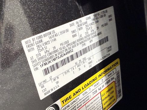 Certified 2018 Ford Expedition Max Platinum image 32