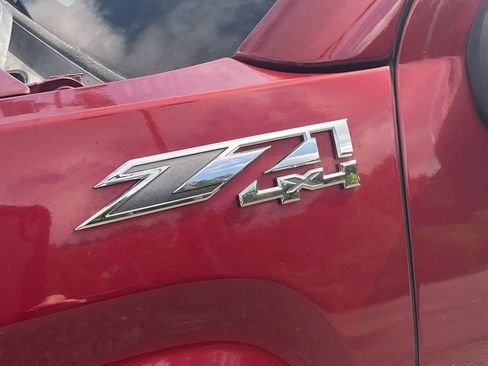 Used 2016 GMC Sierra 1500 SLT w/ SLT Premium Package AWD/4WD image 13