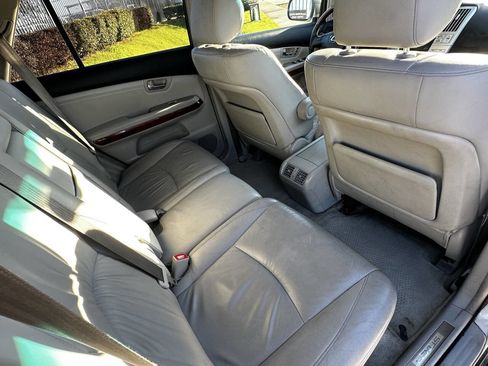 Used 2004 Lexus RX 330 AWD image 24