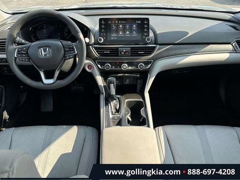 Used 2019 Honda Accord EX image 11