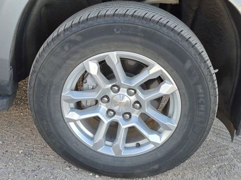 Used 2025 Chevrolet Tahoe LT image 6