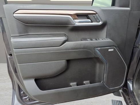 Used 2024 Chevrolet Silverado 1500 RST image 14