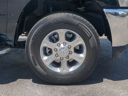 Certified 2024 RAM 2500 Big Horn AWD/4WD image 11