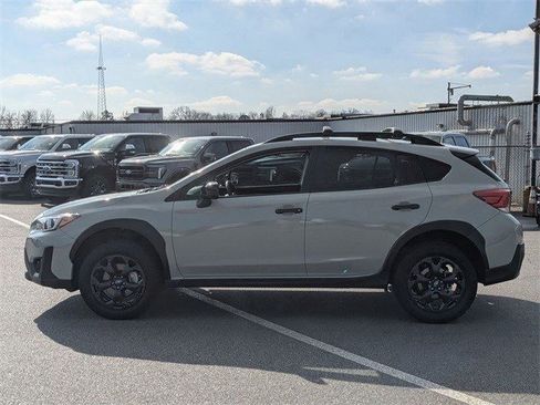 Used 2023 Subaru Crosstrek 2.0i Premium w/ Special Edition image 6