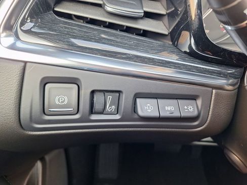 New 2026 Cadillac XT5 Premium Luxury w/ Driver Assist Package image 23