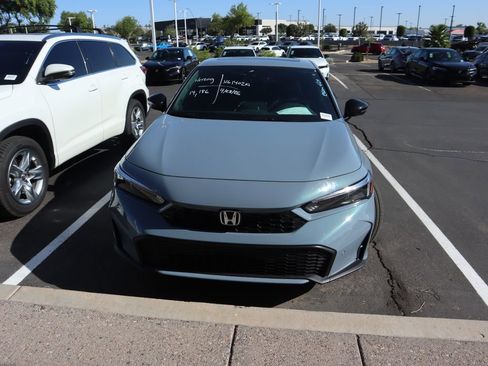Certified 2025 Honda Civic Sport Touring image 2