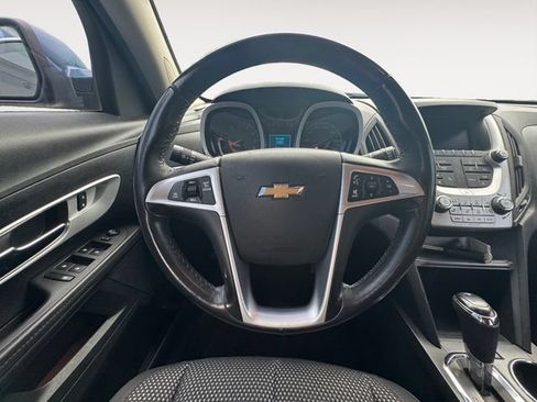Used 2017 Chevrolet Equinox LT w/ Convenience Package AWD/4WD image 12
