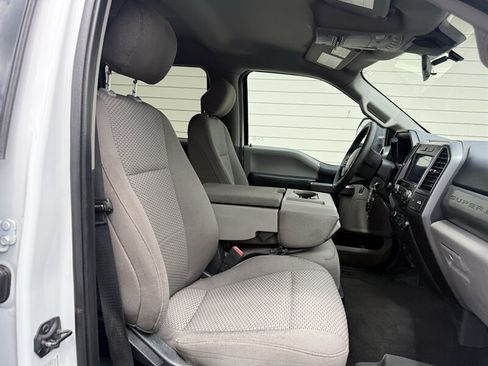 Used 2021 Ford F550 4x4 Crew Cab Super Duty image 10