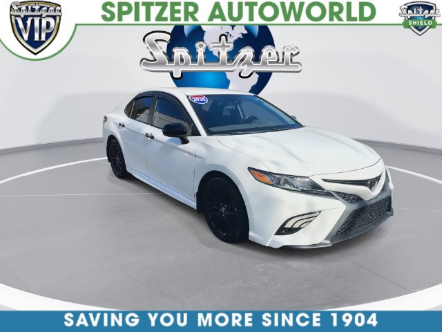Used 2020 Toyota Camry SE FWD image 3
