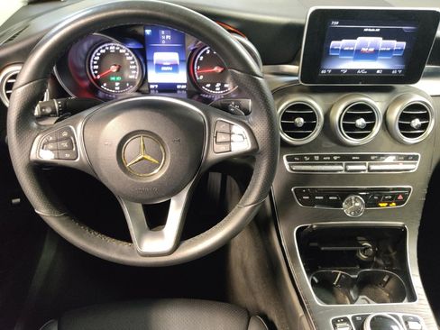 Used 2017 Mercedes-Benz C 300 Sedan image 22