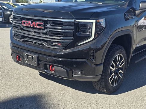 Used 2025 GMC Sierra 1500 AT4 w/ AT4 Premium Package image 11
