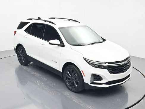 Used 2022 Chevrolet Equinox RS w/ Infotainment Package FWD image 31