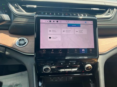 Used 2022 Jeep Grand Cherokee Summit w/ Advanced Protech Group IV image 24