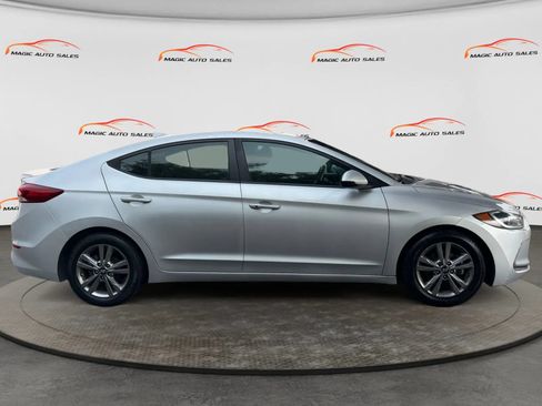 Used 2018 Hyundai Elantra Value Edition FWD image 6
