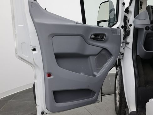 Used 2019 Ford Transit 350 XLT RWD image 10