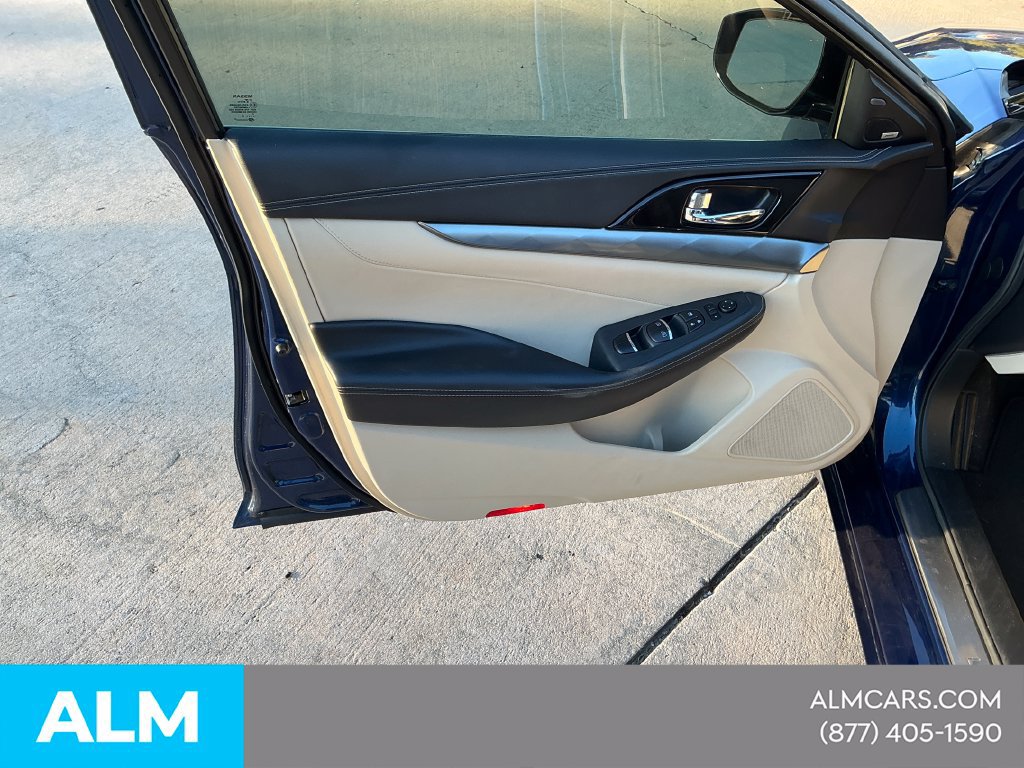 Used 2020 Nissan Maxima 3.5 SL w/ Floor Mat Group FWD image 15